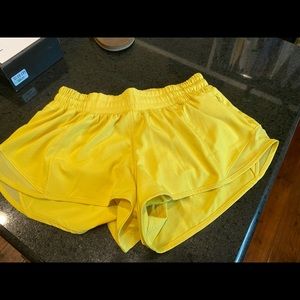 Lululemon Hotty Hot Low Rise